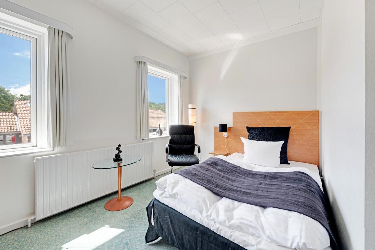 Hotel Jernbanegade Kibæk 외부 사진